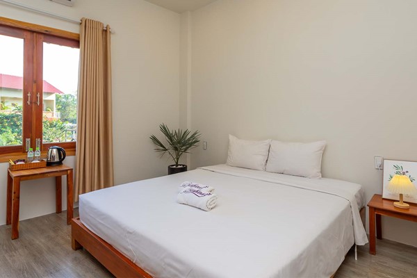 An image labelled Superior Double Room