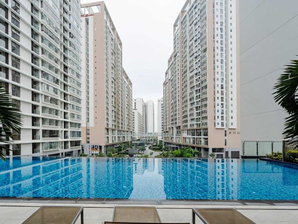 Hình ảnh có nhãn Swimming pool