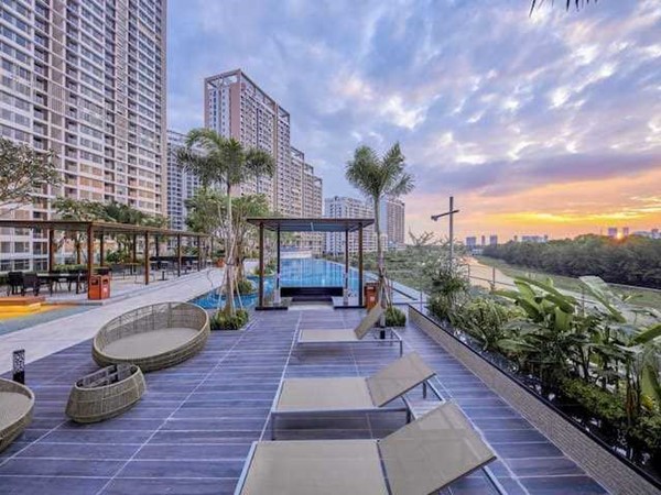 Hình ảnh có nhãn Swimming pool