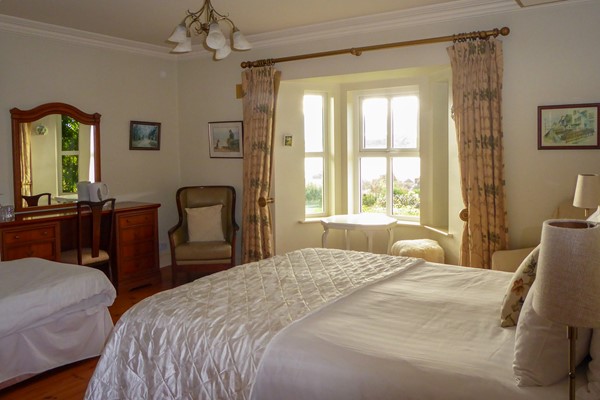 An image labelled King Double & Single Seaview Room