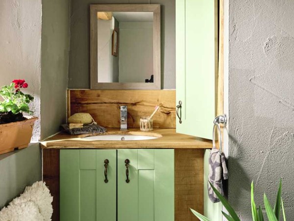 An image labelled Bathroom