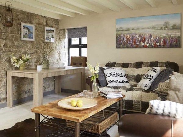 An image labelled Living room