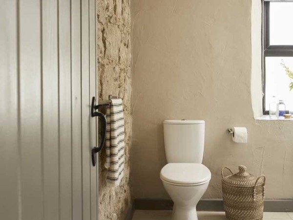 An image labelled Bathroom