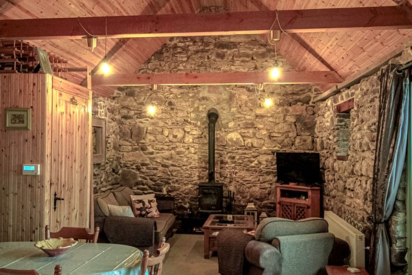 An image labelled Coumfea Cottage
