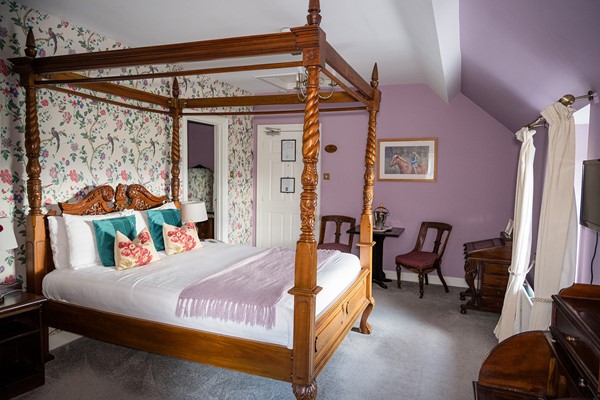 An image labelled Superior Double  Room