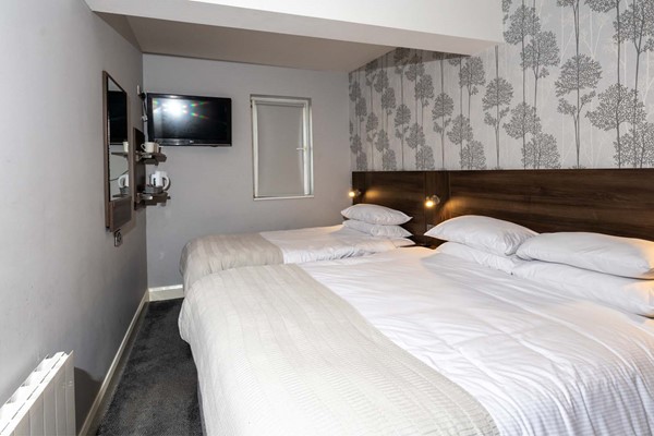 An image labelled Twin Room