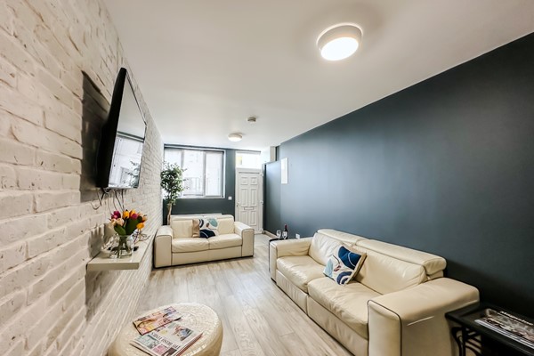 An image labelled 4 Bedroom Townhouse for 8 House
