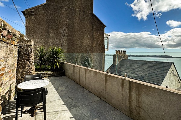 An image labelled Buena Vista Cottage - 1 Bedroom with Sea Views Apartment