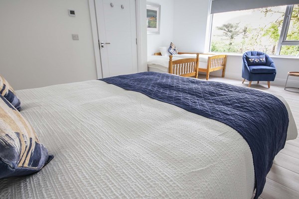 An image labelled King and Twin Room