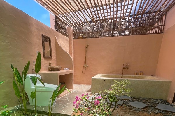 An image labelled  Bungalow Garden View B2 Room