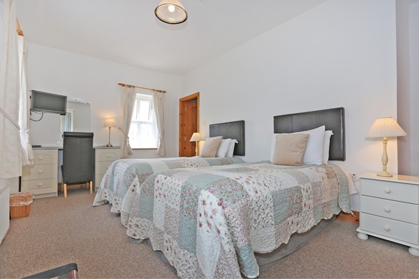 An image labelled Twin Room