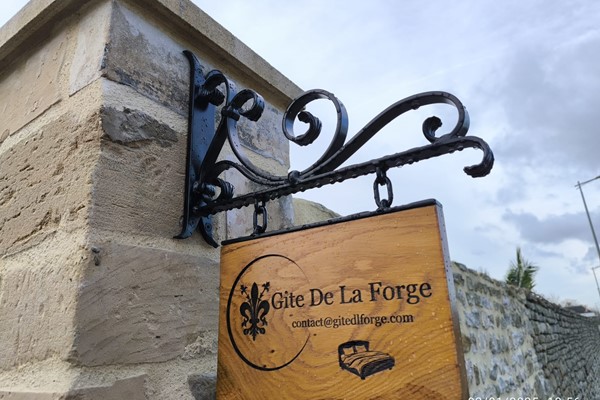 An image labelled Gite De la Forge