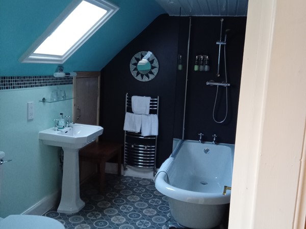 An image labelled Bathroom