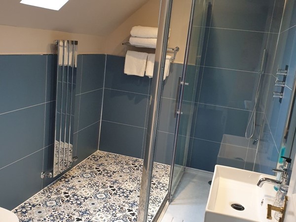 An image labelled Bathroom