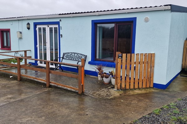 An image labelled Blue Cottage