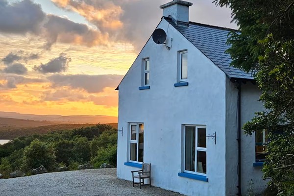 An image labelled Lough View Cottage