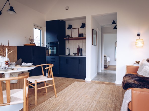 An image labelled Photo of the whole room