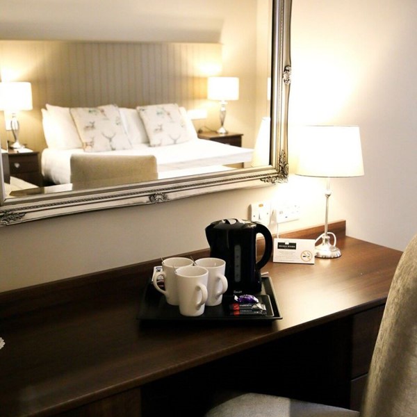 An image labelled 2 Nights Bed and Breakfast with 1 Evening meal